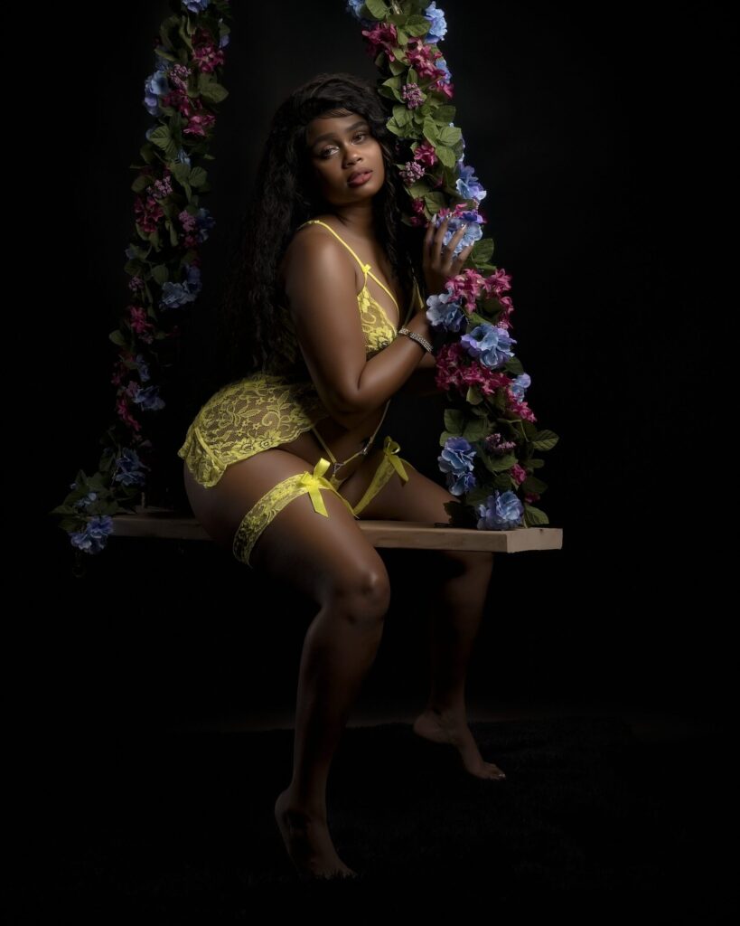 Professional model portfolio image by glamour photographer Daring Leaderman (@ishootdopepics), 360ism Studios, Richmond VA